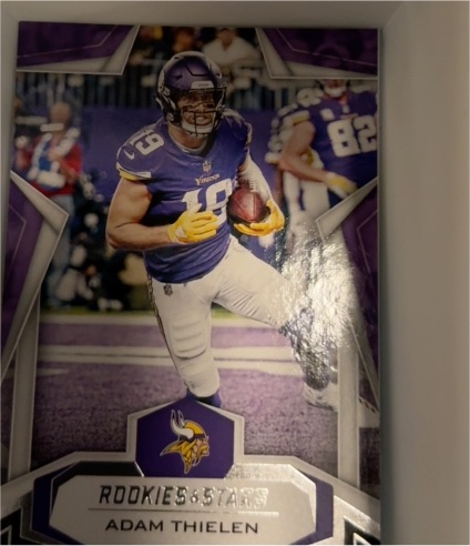 2019 Panini Rookies & Stars #40 Adam Thielen — front