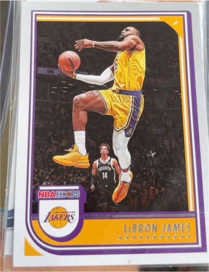 2022-23 Panini NBA Hoops #170 LeBron James — front