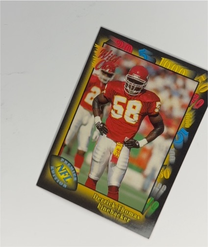 1991 Wild Card #22 Derrick Thomas — front