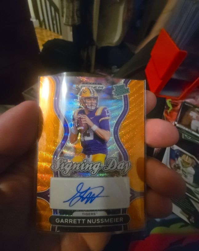 2025 Panini Prizm Draft Picks Signing Day #SD-GNR Garrett Nussmeier — front