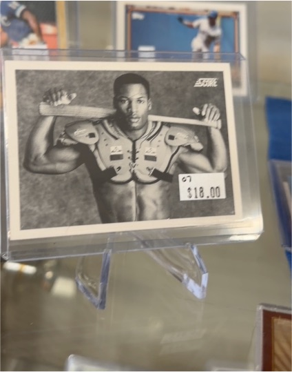1990 Score #697 Bo Jackson — front