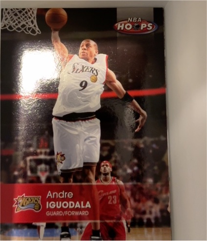 2005-06 NBA Hoops #9 Andre Iguodala — front