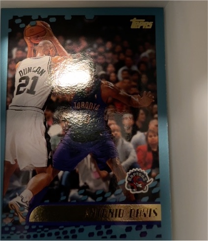2001-02 Topps #107 Antonio Davis Toronto Raptors — front