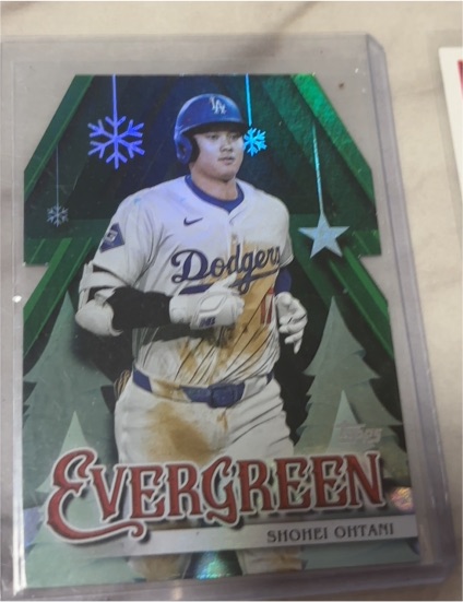 2025 Topps Holiday #E-10 Shohei Ohtani Evergreen Die Cut Insert Los Angeles Dodgers — front