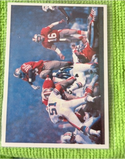 1966 Philadelphia Football #182 Tommy Davis San Francisco 49ers vs Los Angeles Rams — front