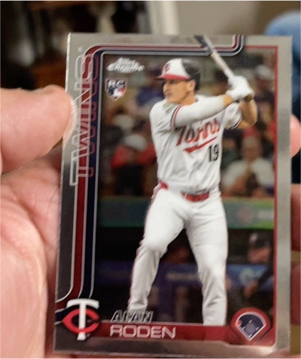 2025 Topps Chrome Update #USC41 Alan Roden — front