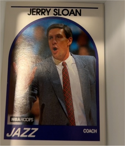 1989-90 Hoops #267 Jerry Sloan — front
