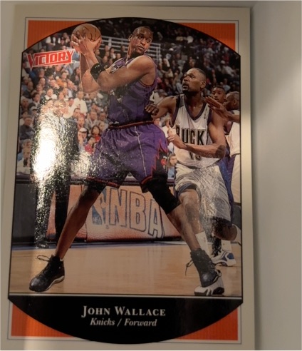 2000-01 Upper Deck Victory #144 John Wallace — front