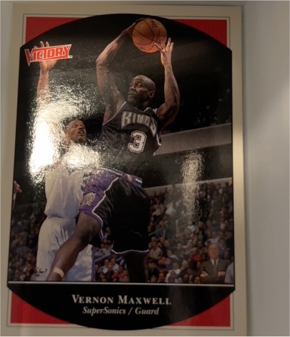 1999-00 Upper Deck Victory #224 Vernon Maxwell — front
