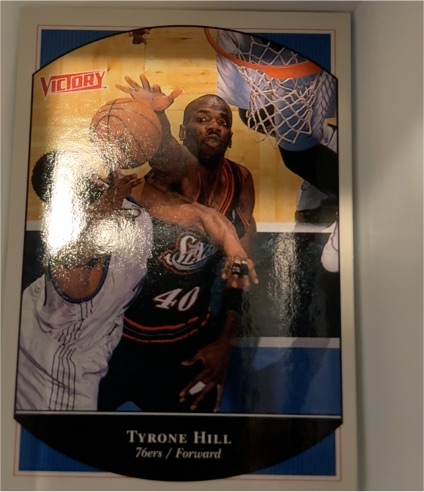 2000-01 Upper Deck Victory #156 Tyrone Hill — front