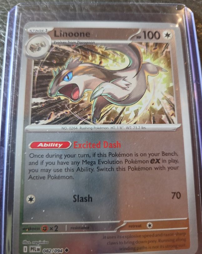 2015 Pokémon ME02 Phantasmal Flames #082 Linoone — front