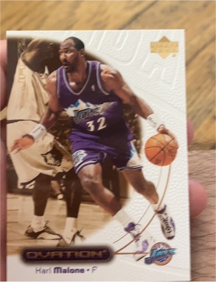 2000-01 Upper Deck Ovation #55 Karl Malone — front