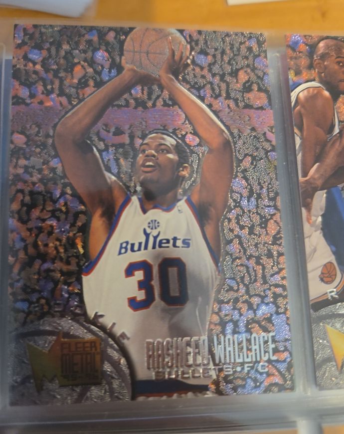 1995-96 Fleer Metal #208 Rasheed Wallace — front