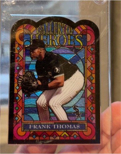 1997 Topps Gallery of Heroes #GH3 Frank Thomas — front