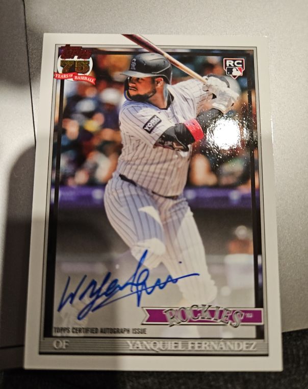 2026 Topps Series 1 #91A-YAN Yanquiel Fernandez — front