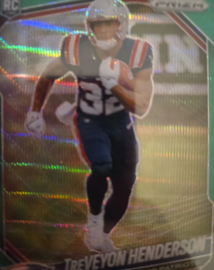 2025 Panini Prizm #343 Treveyon Henderson — front
