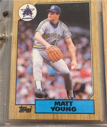 1987 Topps #19 Matt Young — front