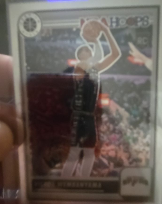 2022-23 Panini Chronicles Hoops Premium Stock #580 Giannis Antetokounmpo — front
