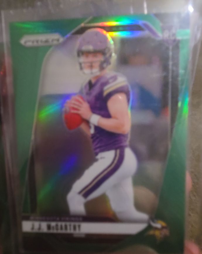 2024 Panini Prizm #400 J.J. McCarthy — front