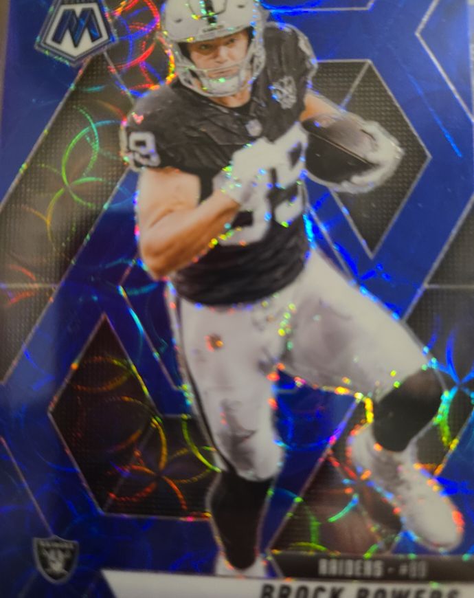2025 Panini Mosaic Blue Scope Prizm #5 Brock Bowers — front