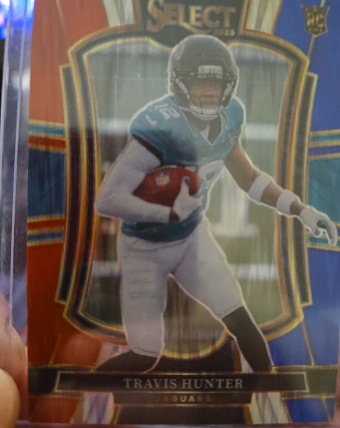 2025 Panini Select #128 Travis Hunter — front