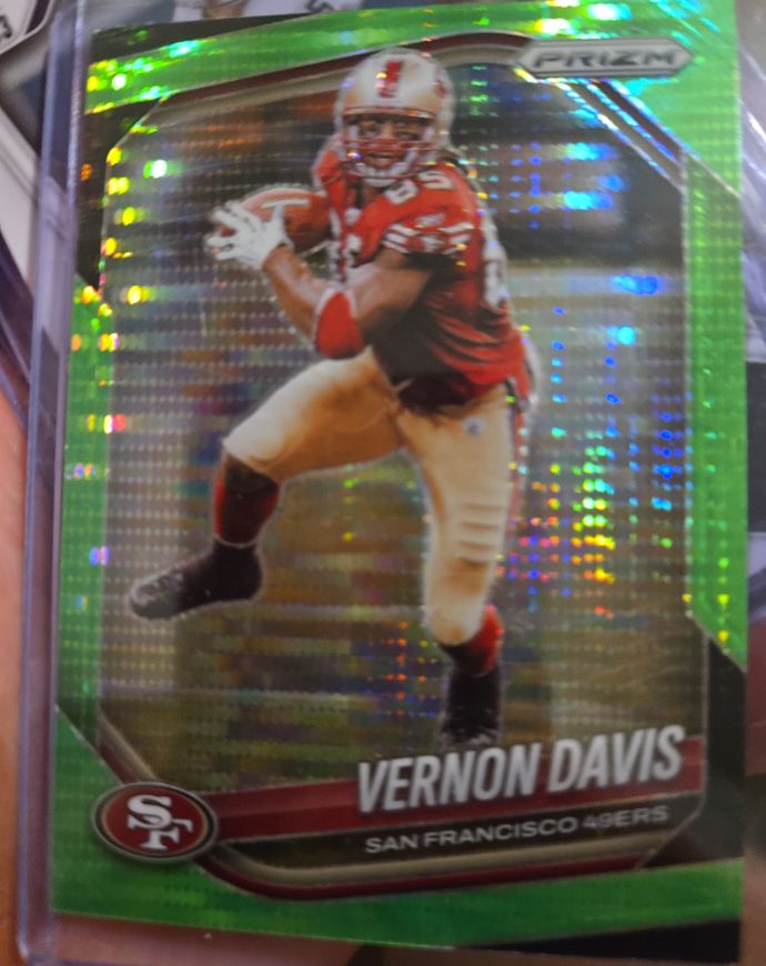 2024 Panini Prizm #258 Vernon Davis — front