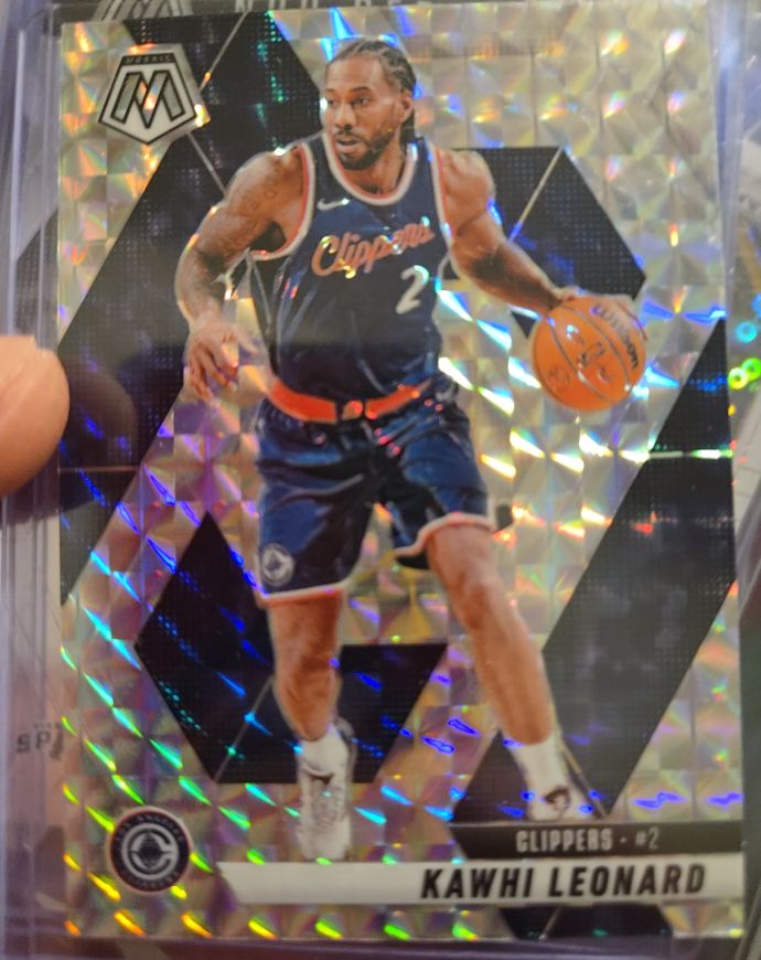 2024-25 Panini Mosaic #7 Kawhi Leonard — front
