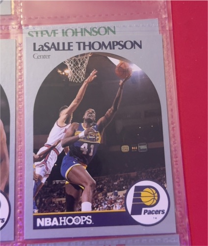 1990-91 Hoops #140 LaSalle Thompson — front