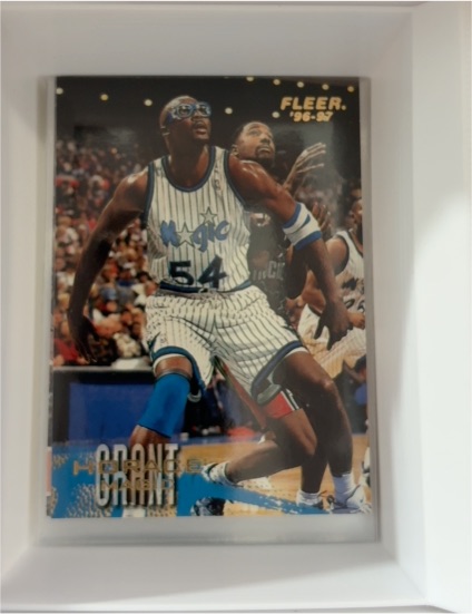 1996-97 Fleer #77 Horace Grant — front