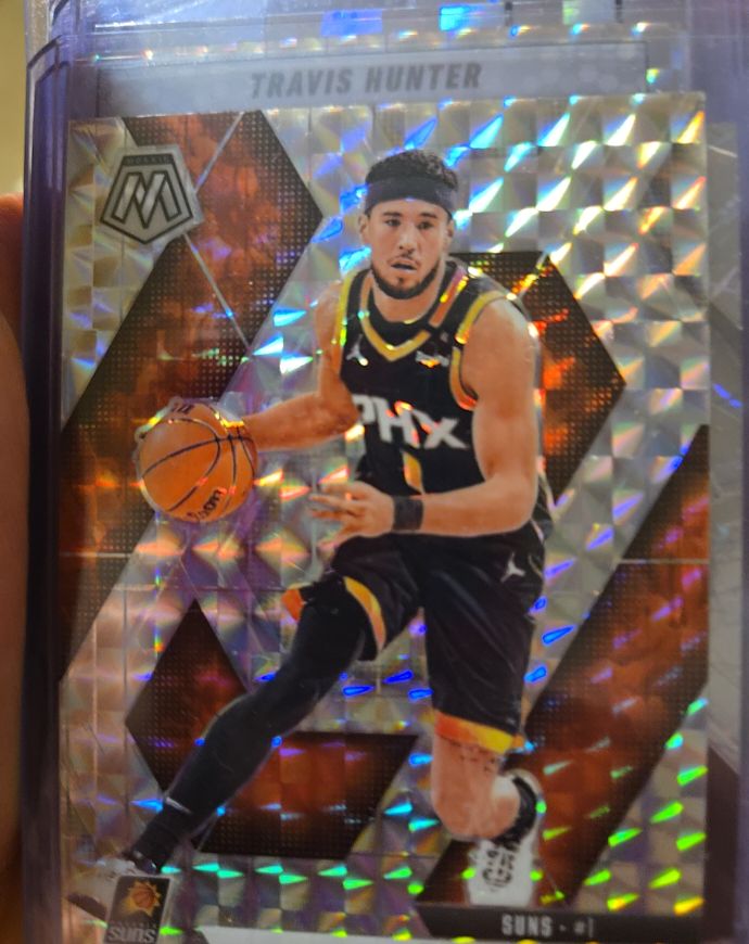 2024-25 Panini Mosaic #200 Travis Hunter — front