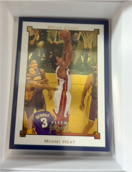 2002-03 Fleer Premium #75 Brian Grant — front
