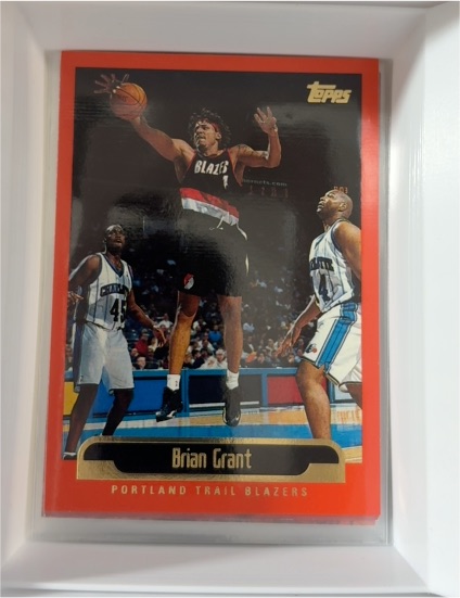 1999-00 Topps #34 Brian Grant — front