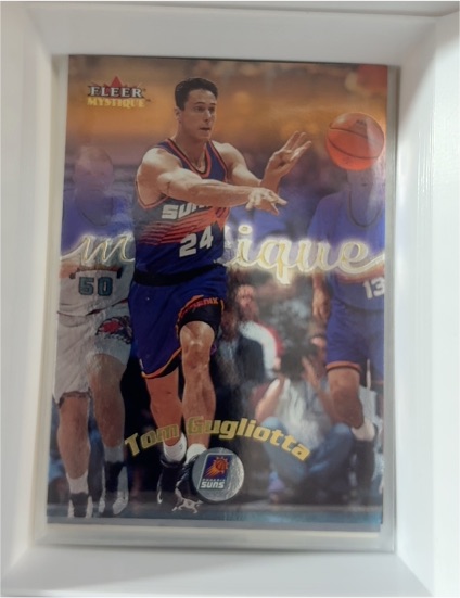 2000-01 Fleer Mystique #24 Tom Gugliotta — front