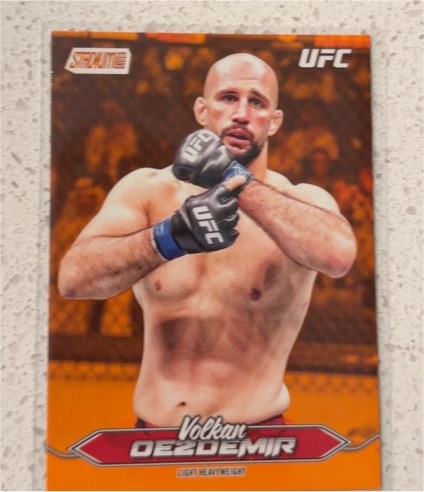 2025 Topps Stadium Club UFC #88 Volkan Oezdemir — front