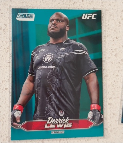 2025 Topps Stadium Club UFC #73 Derrick Lewis — front