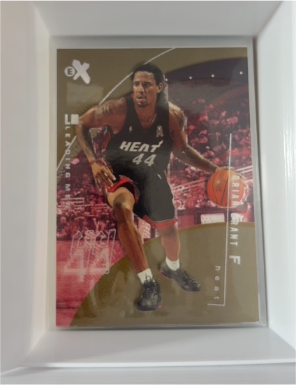 2001-02 E-X Miami Heat #91 Brian Grant — front