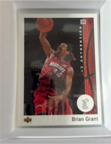 2002-03 UD Authentics #42 Brian Grant — front