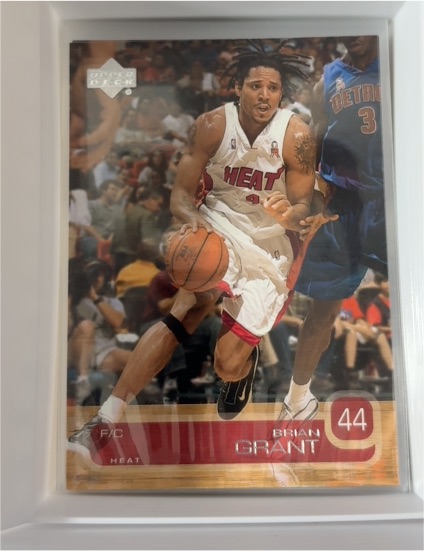 2002-03 Upper Deck #44 Brian Grant — front