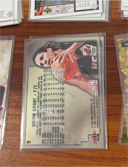 2003-04 Fleer Focus #83 Brian Grant — front