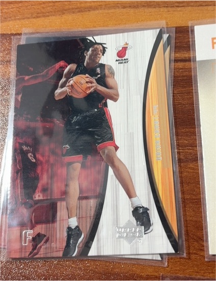 2004-05 Fleer Skybox E-XL #1 Dwyane Wade — front