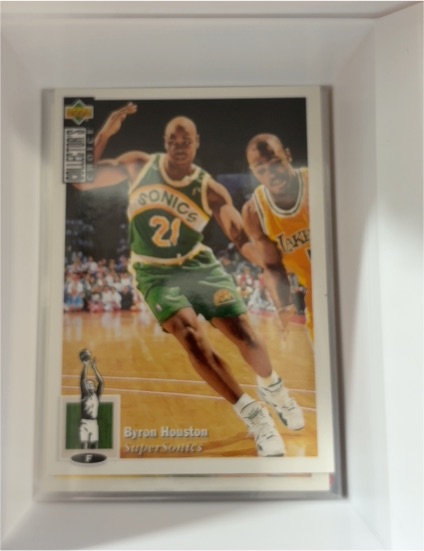 1994-95 Collector's Choice #321 Byron Houston — front