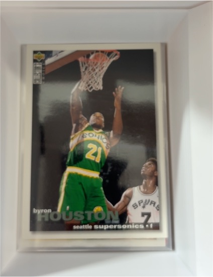 1995-96 Upper Deck Collector's Choice #119 Byron Houston — front