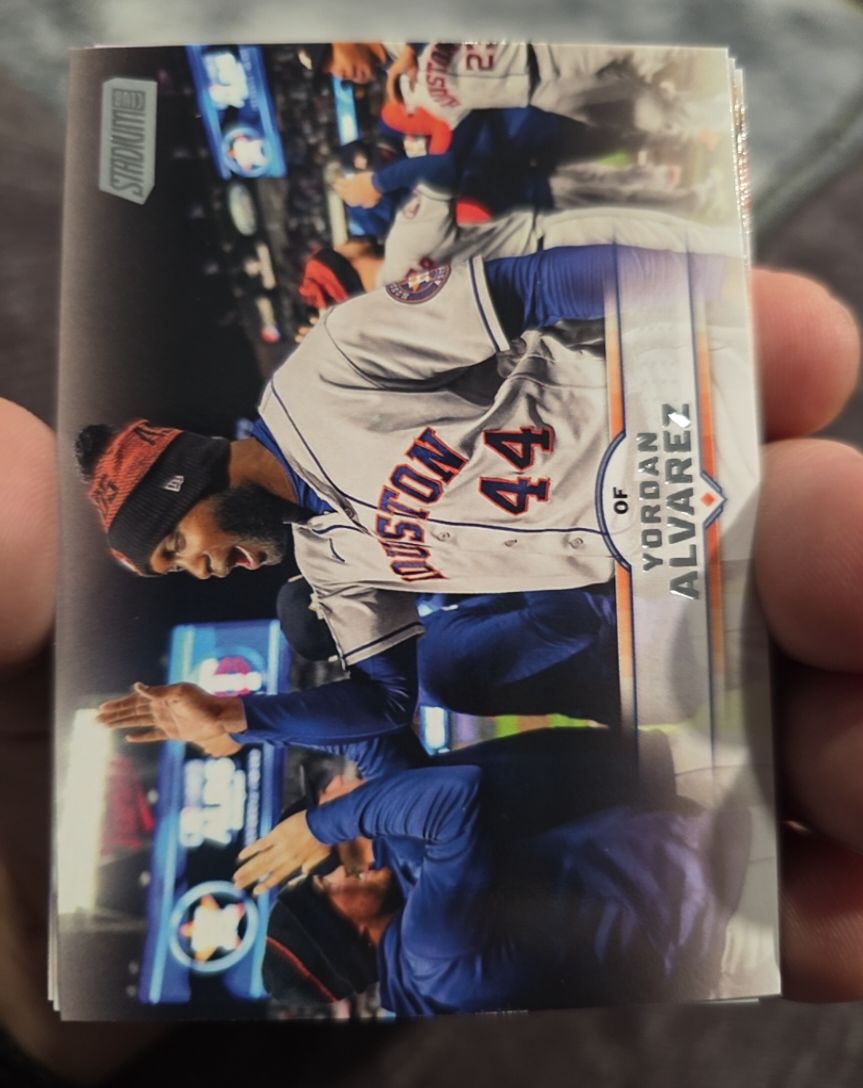 2025 Topps Stadium Club #75 Yordan Alvarez — front