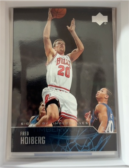 2001-02 Upper Deck #22 Fred Hoiberg — front
