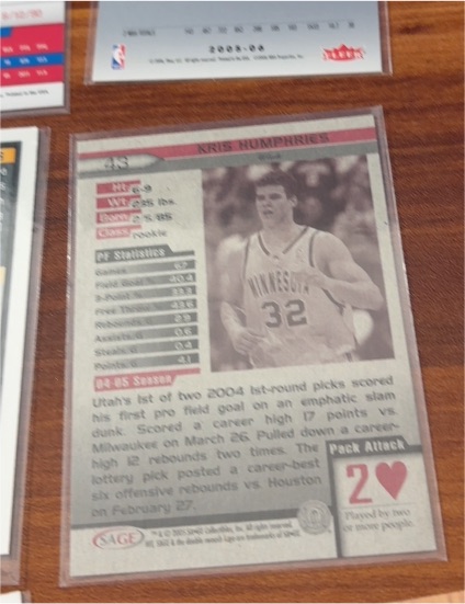 2004 Sage Hit #32 Kris Humphries Rookie Card — front