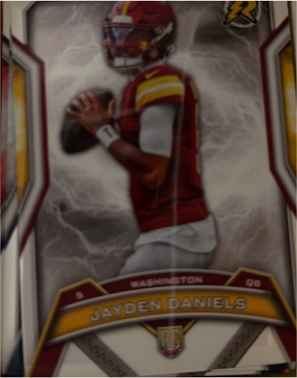 2024 Topps Resurgence #196 Jayden Daniels — front