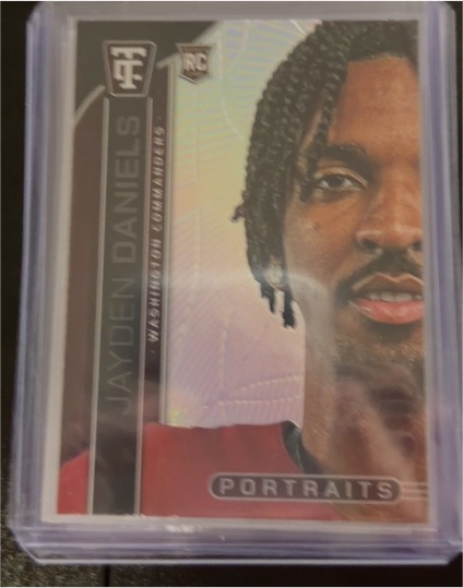 2024 Panini Totally Certified Portraits #1 Jayden Daniels — front