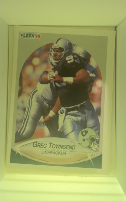 1990 Fleer #261 Greg Townsend — front