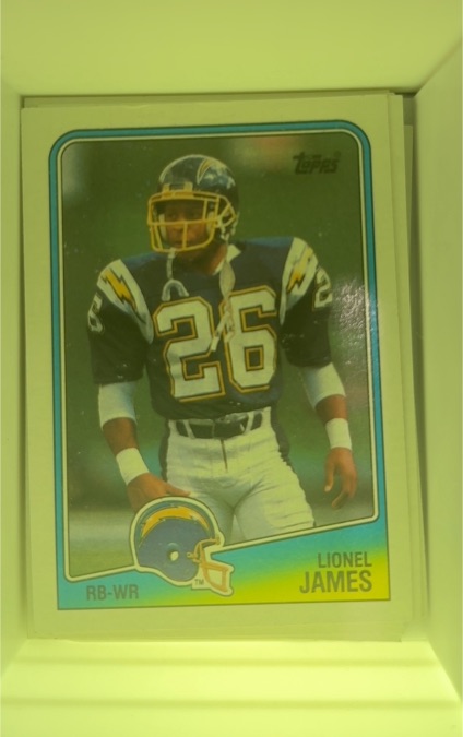1988 Topps #207 Lionel James — front