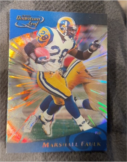 2000 Quantum Leaf #263 Marshall Faulk — front